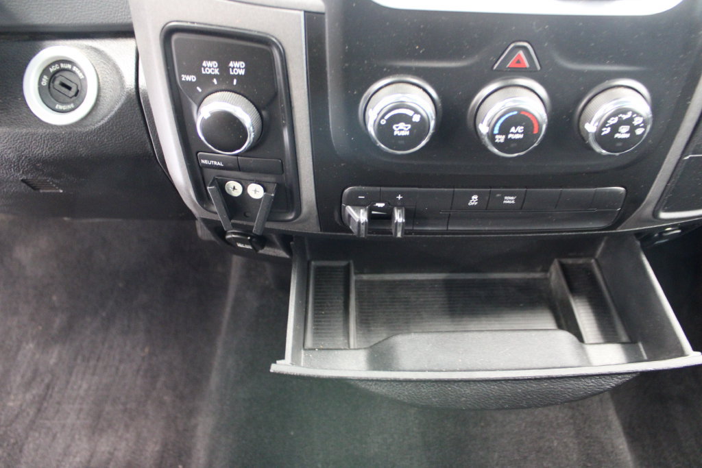 Used 2018 RAM 2500 Tradesman w/ Chrome Appearance Group AWD/4WD image 26