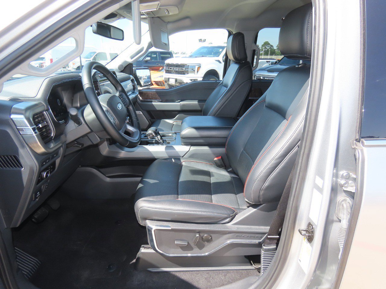 Certified 2023 Ford F150 Lariat w/ Trailer Tow Package RWD image 26