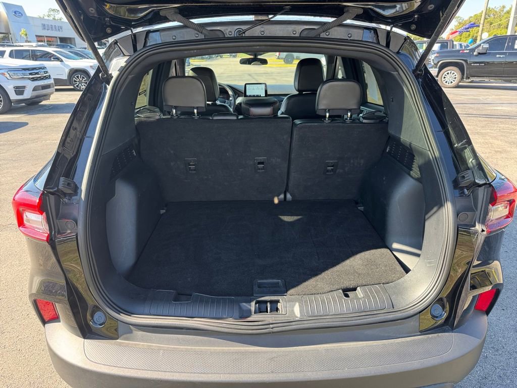 Certified 2025 Ford Escape ST-Line AWD/4WD image 29