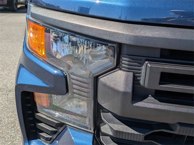 Used 2022 Chevrolet Silverado 1500 Custom image 10