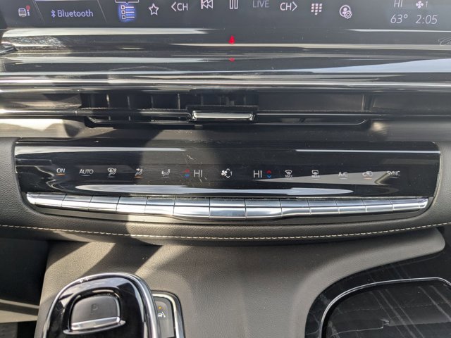 Used 2024 Cadillac Escalade Sport AWD/4WD image 32