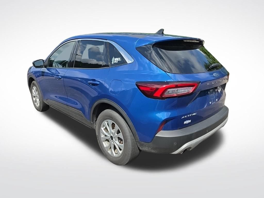 Certified 2023 Ford Escape Active w/ Tech Pack #2 AWD/4WD image 4