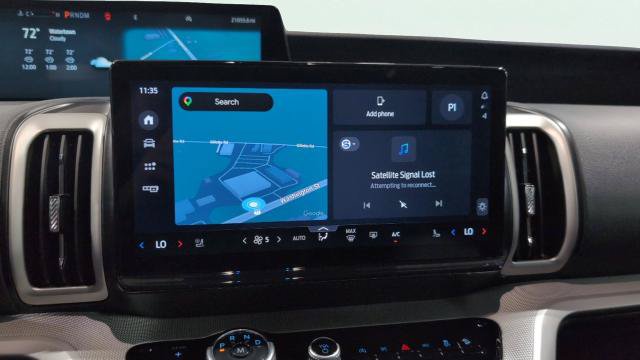 Certified 2025 Ford Expedition Active AWD/4WD image 23