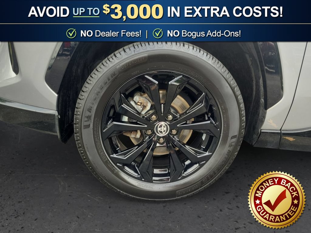 Used 2023 Toyota RAV4 SE AWD/4WD image 13