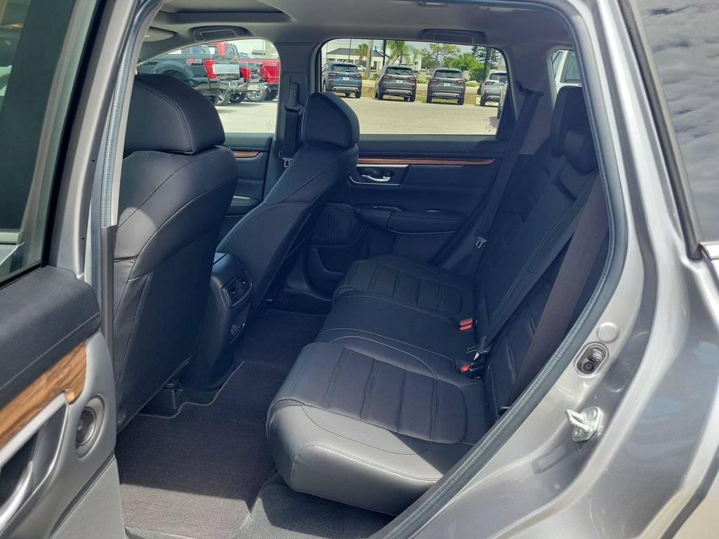Used 2022 Honda CR-V Touring image 13