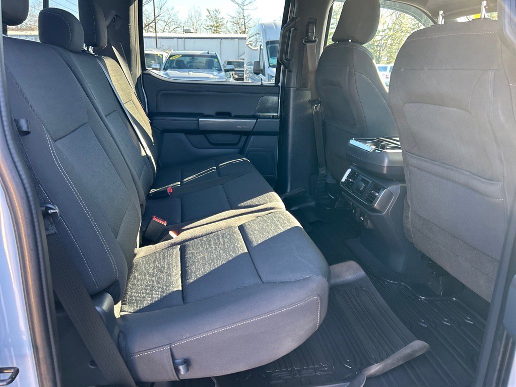 Certified 2022 Ford F150 XLT w/ Equipment Group 302A High image 18