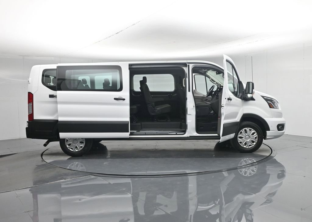 Certified 2023 Ford Transit 350 XLT RWD image 5