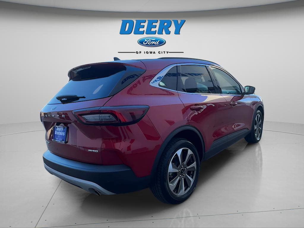 Certified 2023 Ford Escape Platinum AWD/4WD image 5