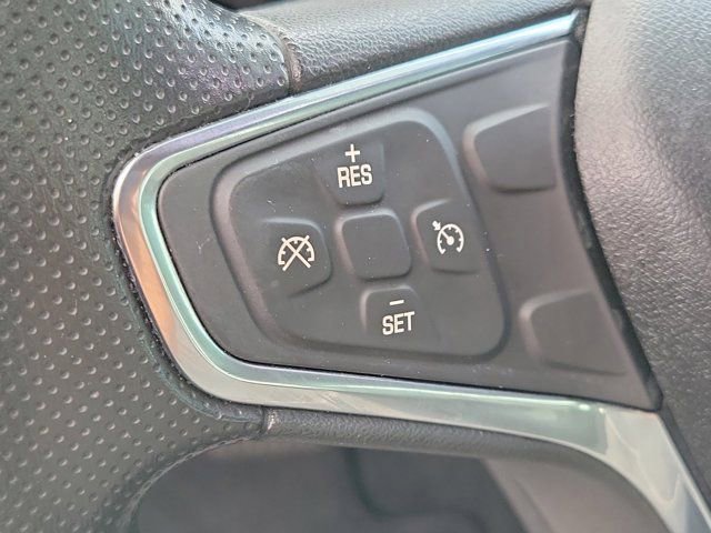 Used 2019 Chevrolet Equinox LS image 25