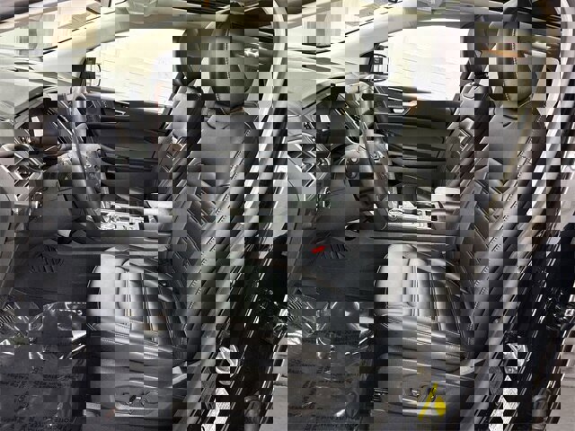 Certified 2024 Ford Edge SEL w/ Convenience Package image 3