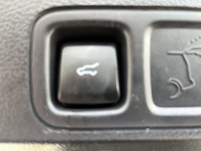 Certified 2024 Ford Expedition Max Limited image 9