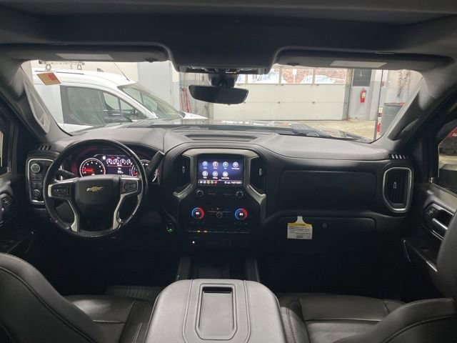 Used 2020 Chevrolet Silverado 2500 LTZ w/ LTZ Plus Package image 37