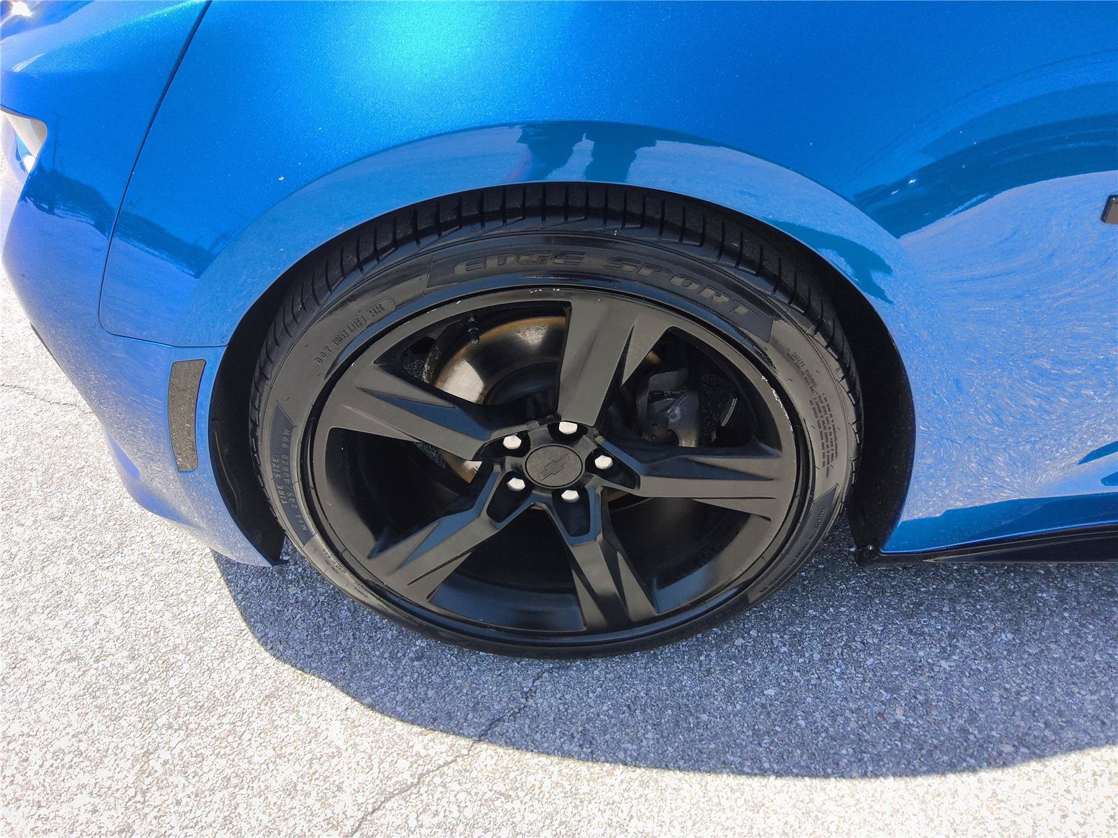 Used 2018 Chevrolet Camaro LT w/ RS Package RWD image 9