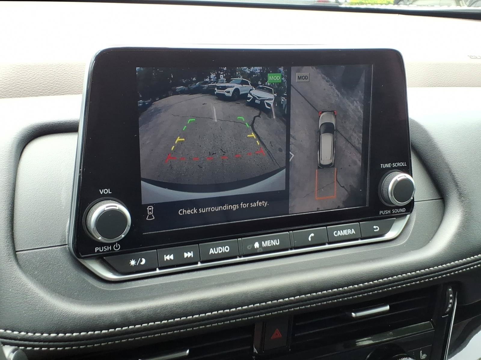 Used 2023 Nissan Rogue SL AWD/4WD image 22