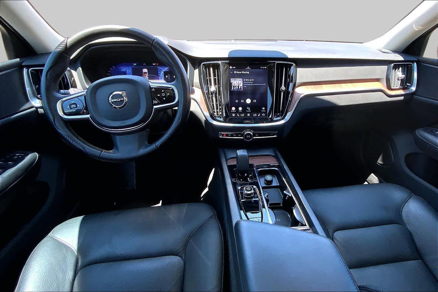 Used 2024 Volvo S60 B5 Plus FWD image 16