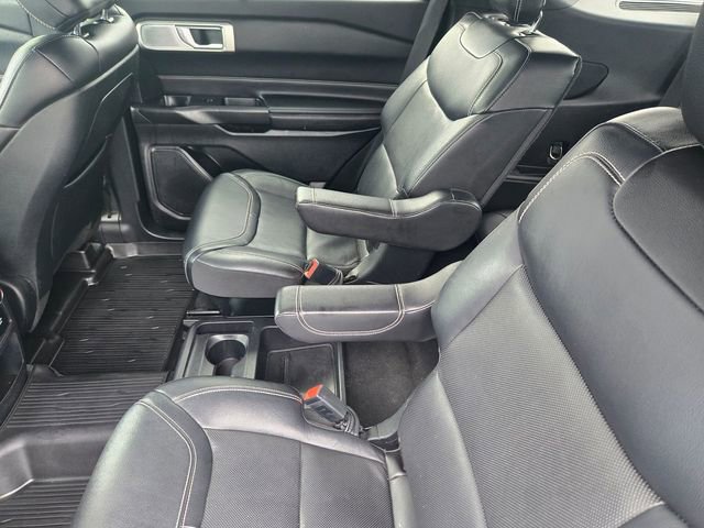 Certified 2020 Ford Explorer ST w/ Premium Technology Package AWD/4WD image 9