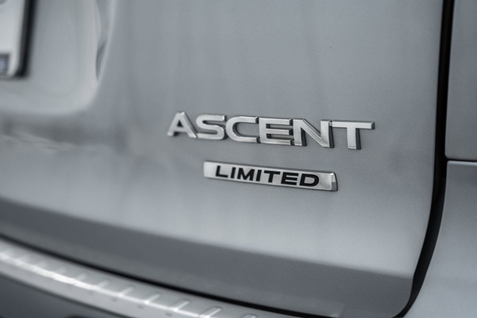 Used 2021 Subaru Ascent Limited AWD/4WD image 9