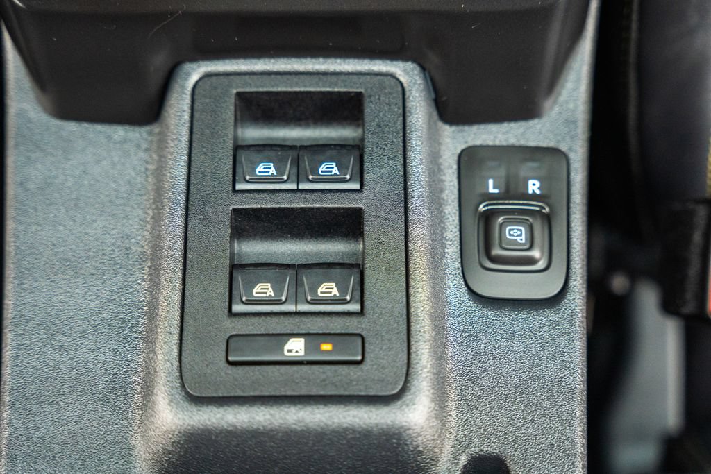Certified 2025 Ford Bronco Badlands AWD/4WD image 33