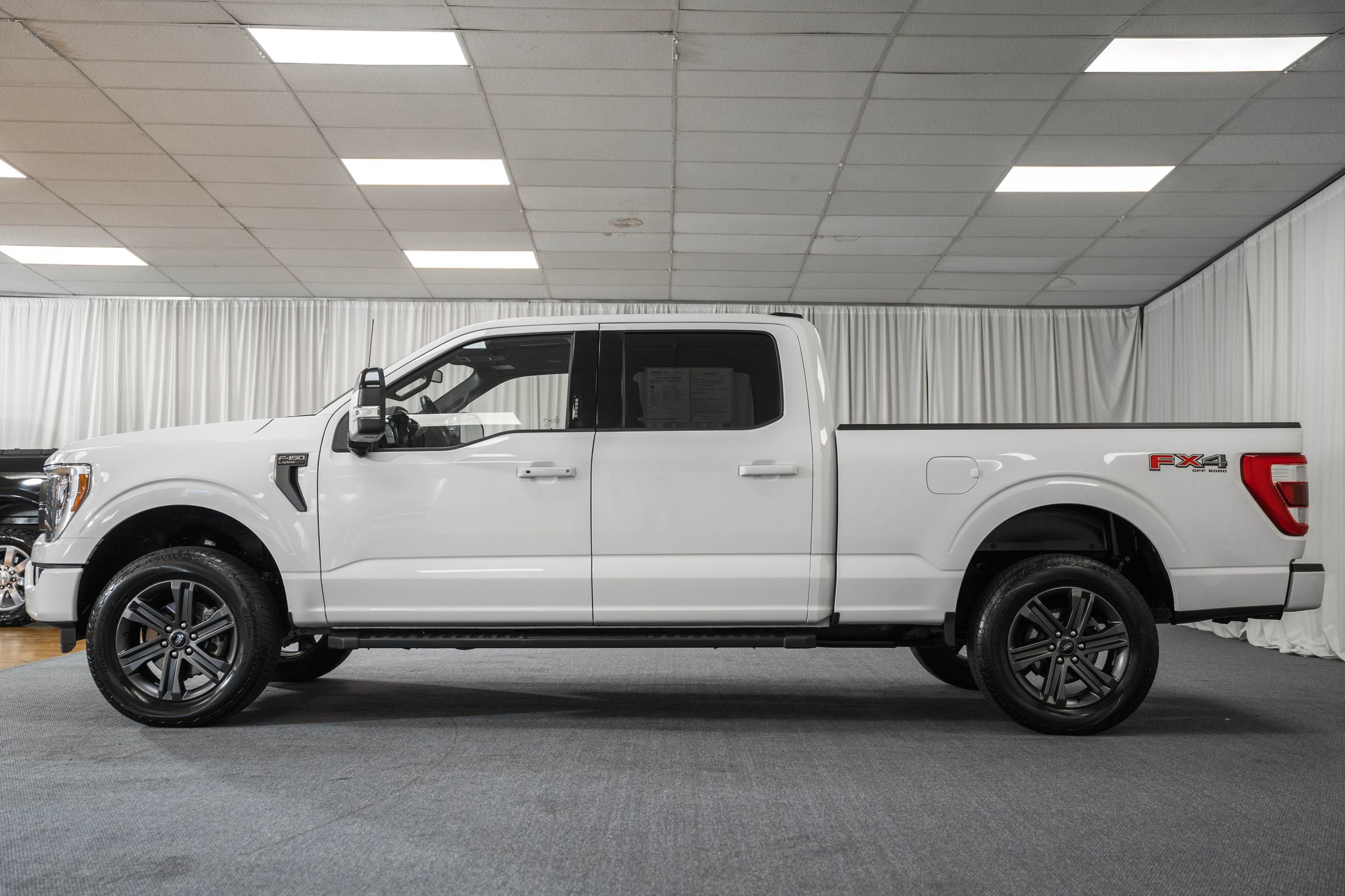 Certified 2023 Ford F150 Lariat w/ Equipment Group 502A High image 5