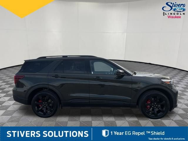 Certified 2024 Ford Explorer ST w/ Equipment Group 401A image 3