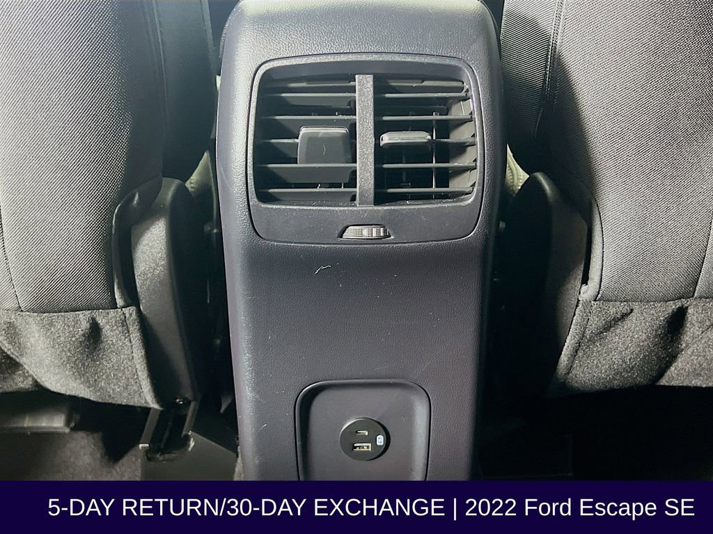 Certified 2022 Ford Escape SE w/ SE Sport Appearance Package AWD/4WD image 30