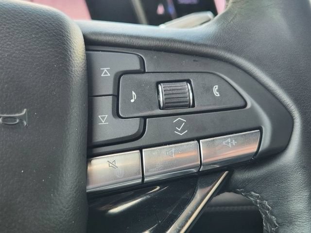 Used 2024 Cadillac Escalade Sport w/ LPO, ONYX Package RWD image 29