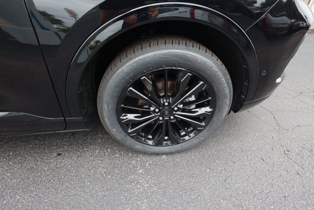 Certified 2024 Ford Escape ST-Line Elite w/ Premium Technology Package AWD/4WD image 4