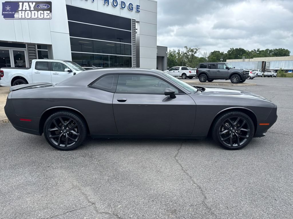 Used 2022 Dodge Challenger SXT w/ Blacktop Package RWD image 8