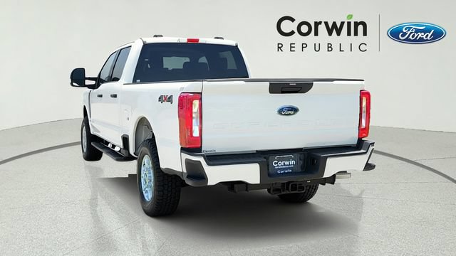 Certified 2025 Ford F250 XLT AWD/4WD image 4