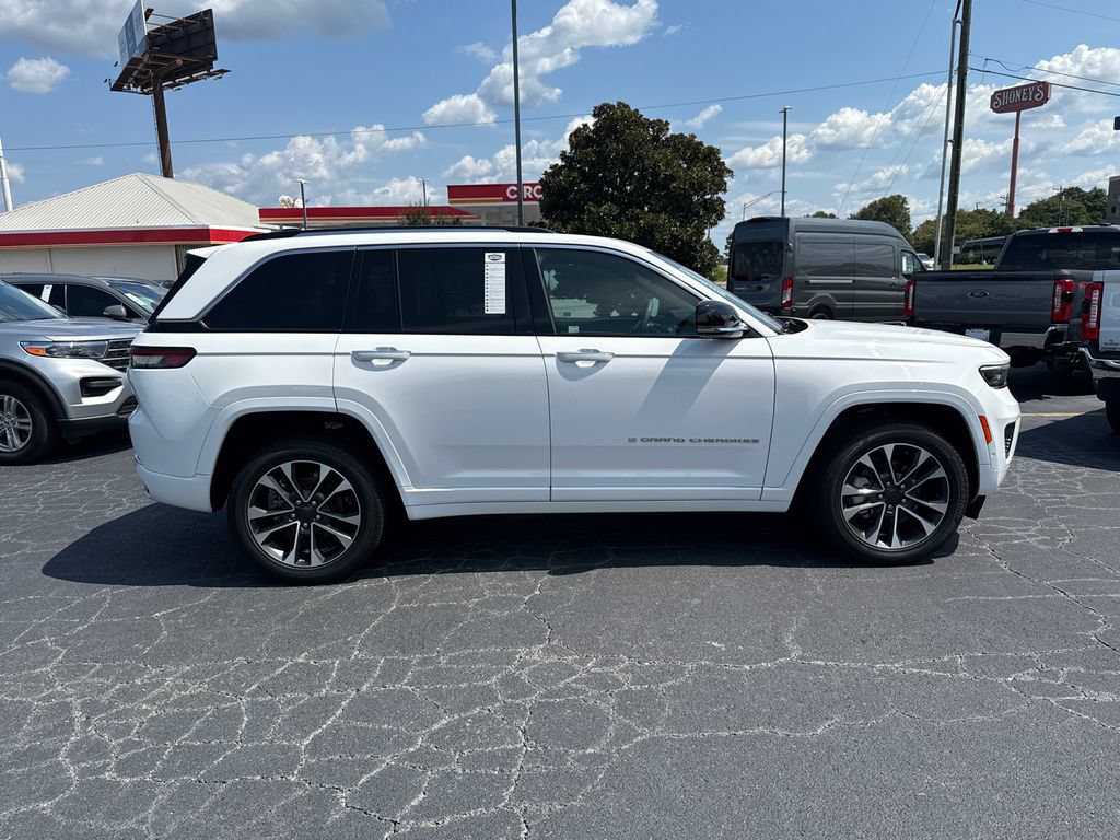 Used 2023 Jeep Grand Cherokee Overland w/ Luxury Tech Group IV RWD video 2