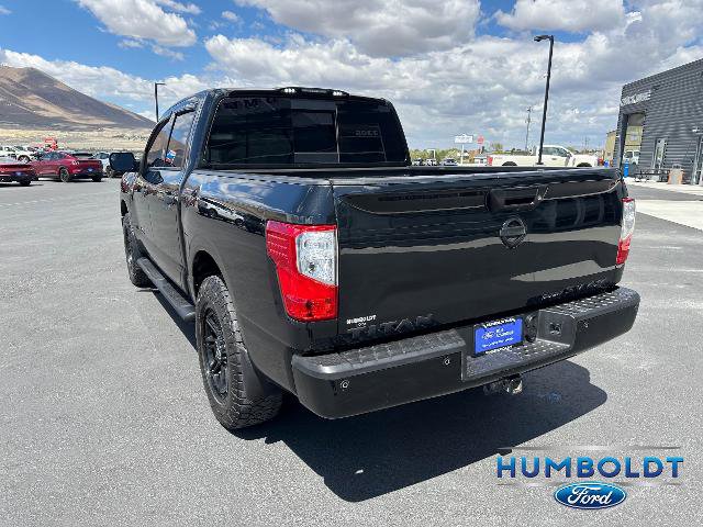 Used 2019 Nissan Titan SV w/ SV Convenience Package AWD/4WD image 7