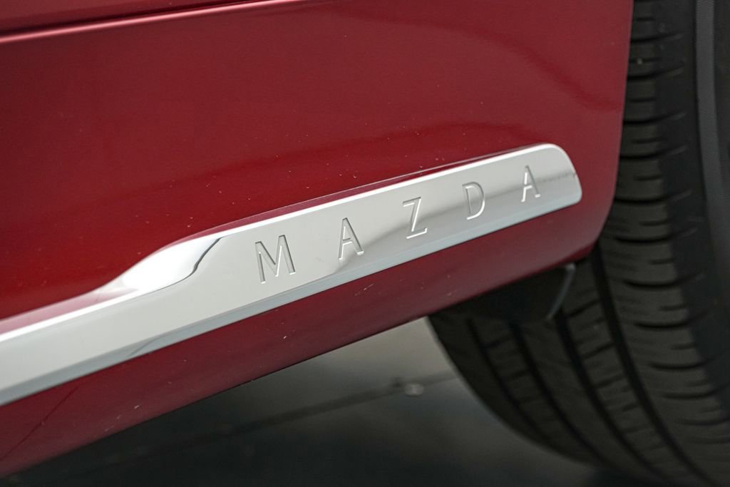 Used 2025 MAZDA CX-90 3.3 Turbo S w/ Premium Package image 12