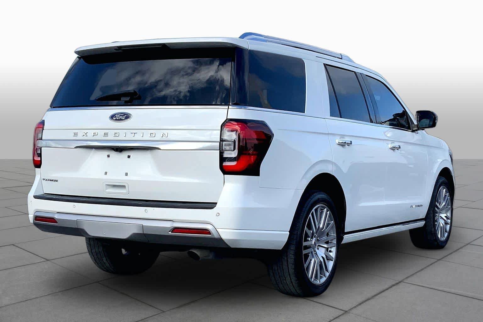 Certified 2023 Ford Expedition Platinum RWD image 13