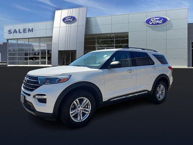 Certified 2022 Ford Explorer XLT w/ Equipment Group 202A image 6