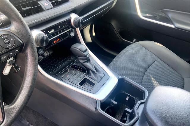 Used 2025 Toyota RAV4 LE AWD/4WD image 17