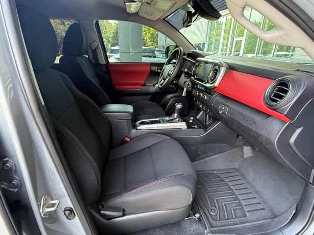 Used 2021 Toyota Tacoma SR5 RWD image 18