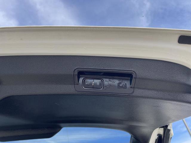 Certified 2023 Ford Explorer XLT w/ Equipment Group 202A image 37