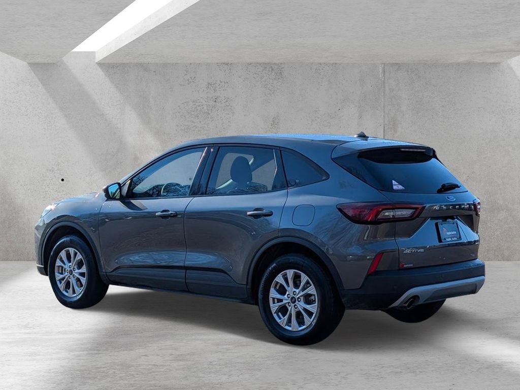 Certified 2025 Ford Escape Active w/ Tech Pack #1 AWD/4WD image 4