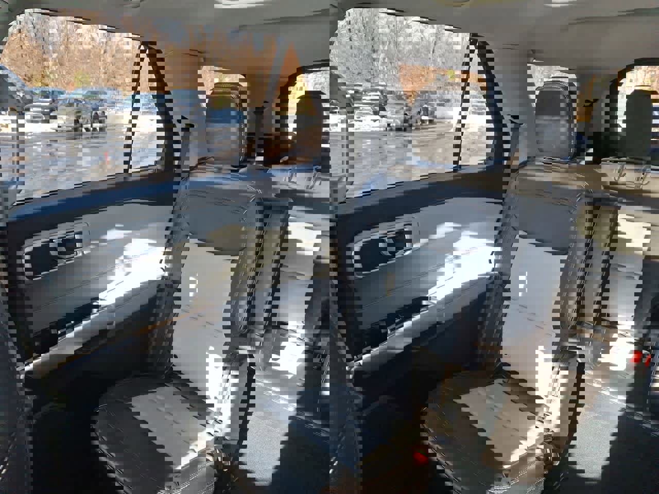 Certified 2022 Ford Explorer XLT w/ Equipment Group 202A image 12