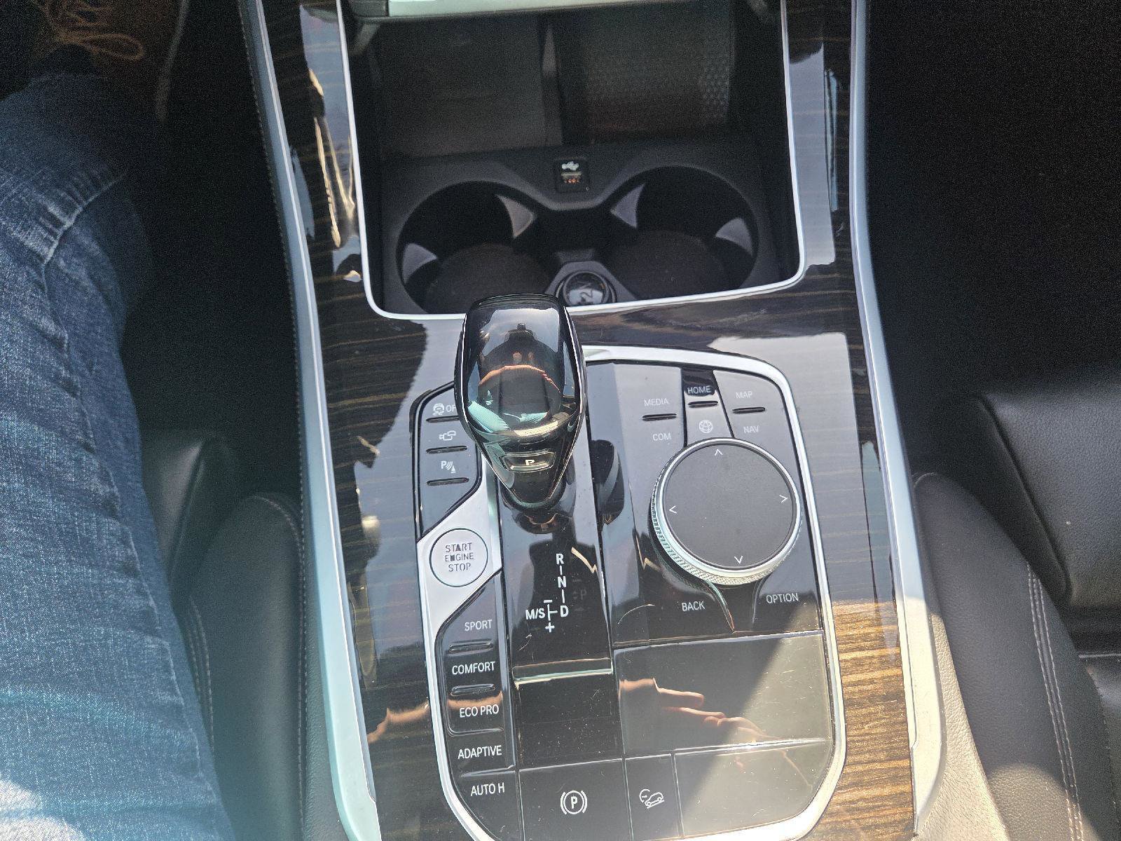 Used 2021 BMW X5 xDrive40i w/ M Sport Package image 20