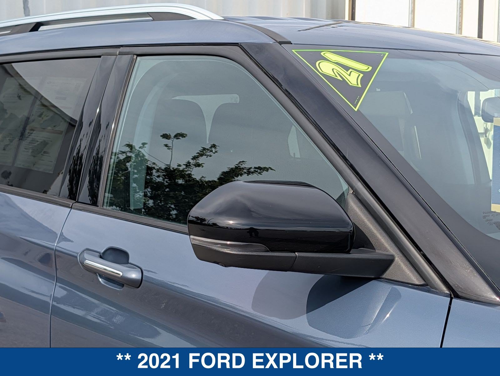 Certified 2021 Ford Explorer Limited w/ Equipment Group 301A RWD image 11