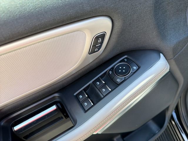 Certified 2025 Ford Expedition Active AWD/4WD image 13