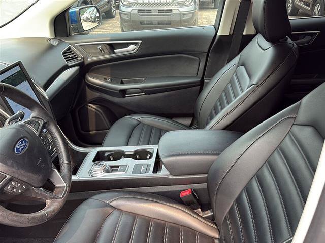 Certified 2021 Ford Edge SEL w/ Convenience Package AWD/4WD image 17