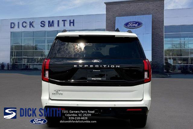 Certified 2025 Ford Expedition Active AWD/4WD image 5