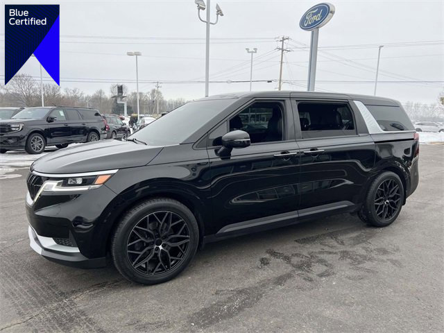 Used 2024 Kia Carnival LX