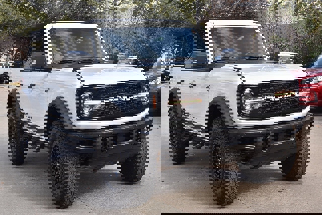 Certified 2022 Ford Bronco Wildtrak image 4