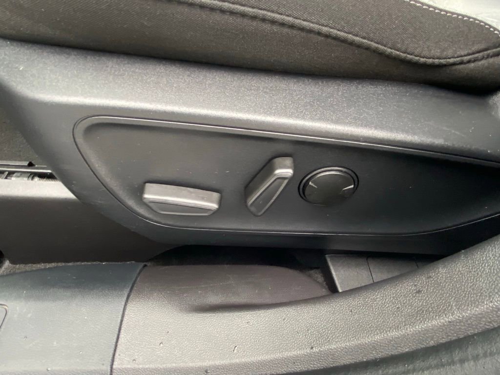 Certified 2024 Ford Escape Active FWD image 10