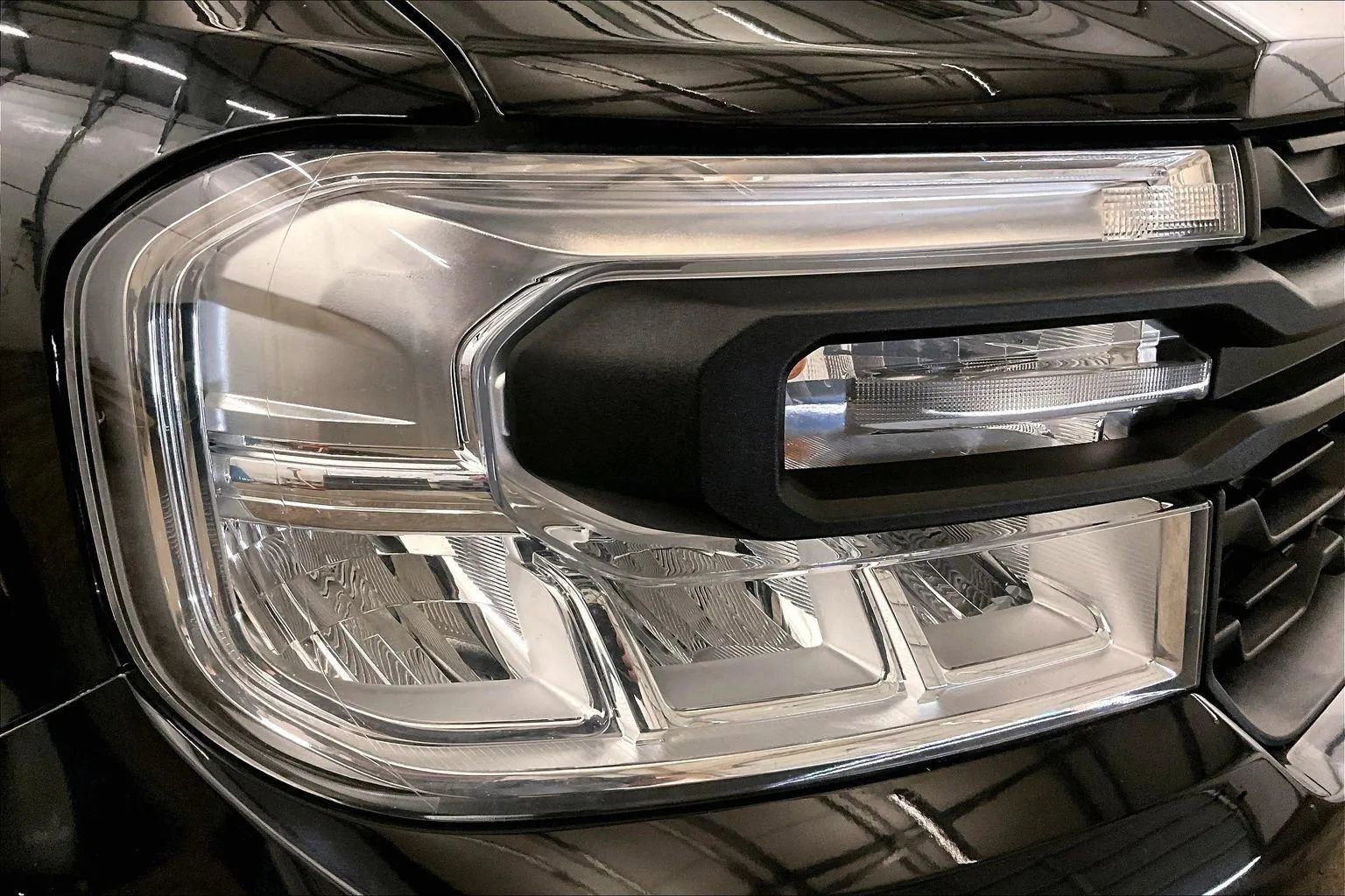 Certified 2022 Ford Maverick XL w/ Equipment Group 100A Standard image 27