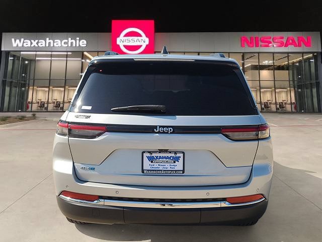 Used 2024 Jeep Grand Cherokee Limited 4xe AWD/4WD image 4