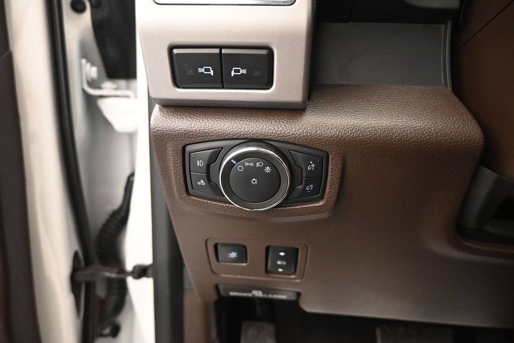 Certified 2022 Ford F450 King Ranch w/ King Ranch Ultimate Package AWD/4WD image 13